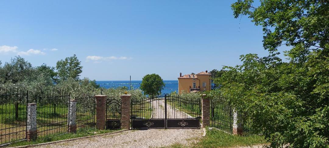 Múggia Apartment Trieste M&M מראה חיצוני תמונה